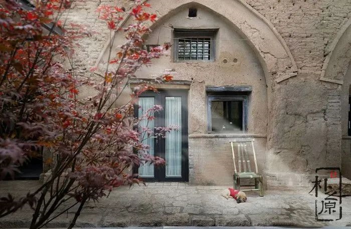 午夜福利大片牆，讓古建老宅活起來